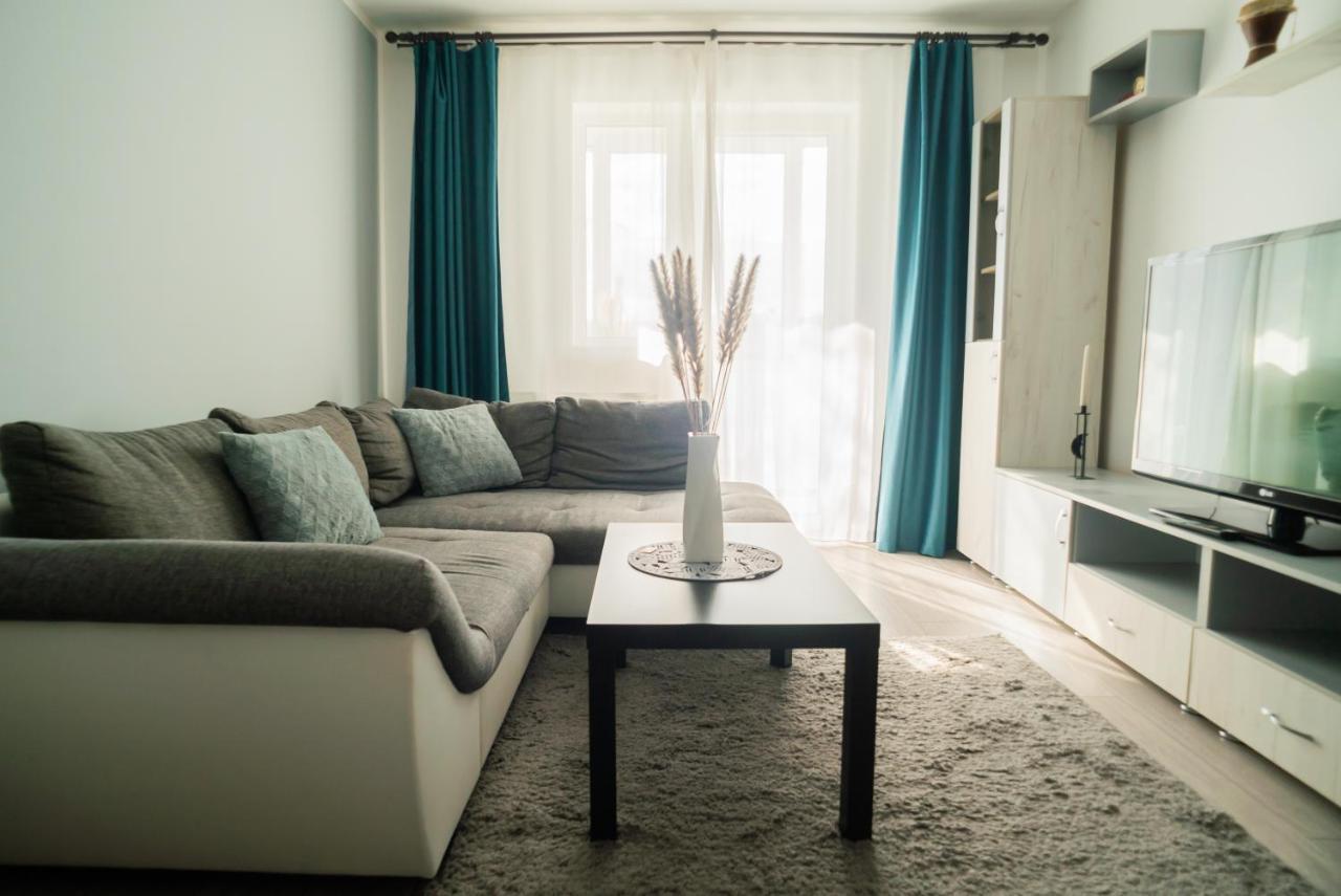 Appartement Popasul Dacului Calator à Hunedoara Extérieur photo