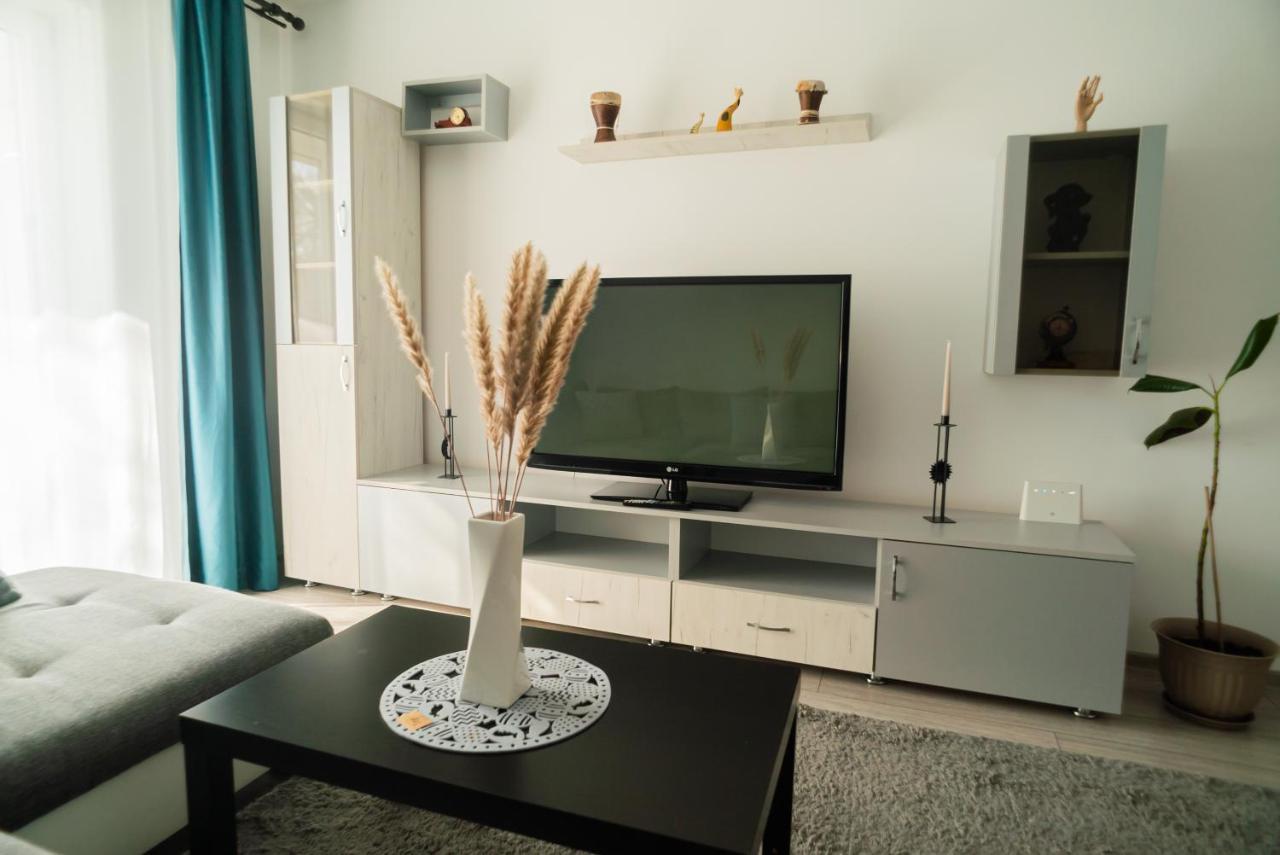 Appartement Popasul Dacului Calator à Hunedoara Extérieur photo